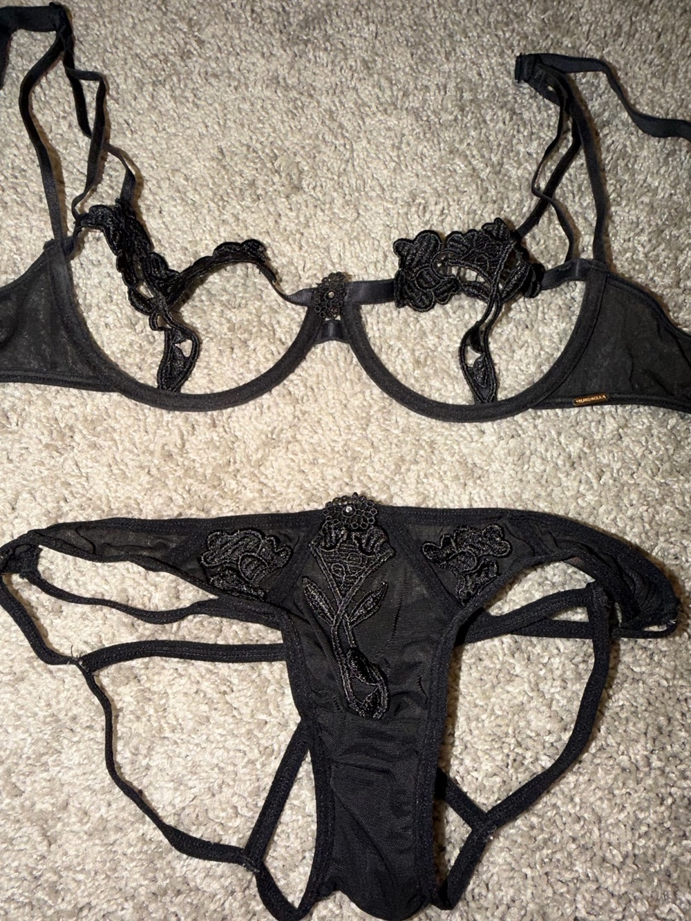 Bluebella Amina Black Open Cup Bra & Thong Lingerie Set 32C XS